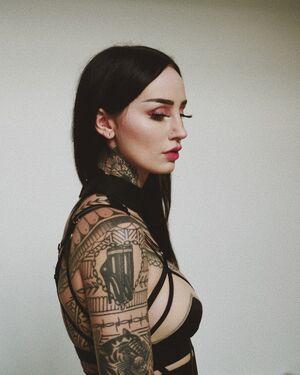 Emma Vauxdevil photo 137