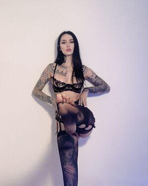 Emma Vauxdevil photo 157