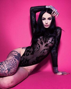 Emma Vauxdevil photo 169