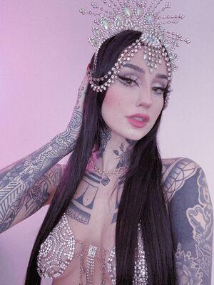 Emma Vauxdevil photo 181