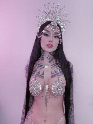 Emma Vauxdevil photo 182