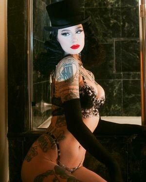 Emma Vauxdevil photo 245