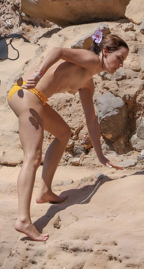 Emma Watson photo 10