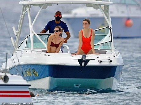 Emma Watson photo 1181