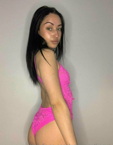 Emmacollinsxo photo 19