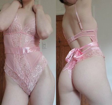 EmmaPaisley photo 8