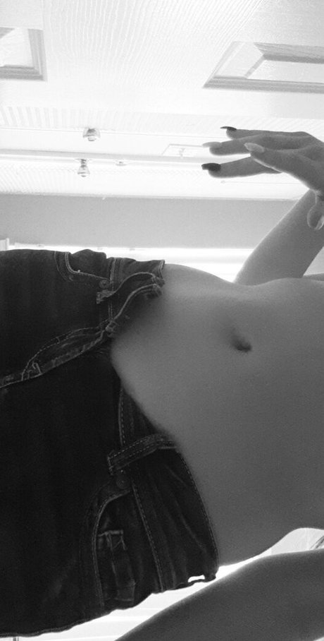 Emmthequeen photo 103