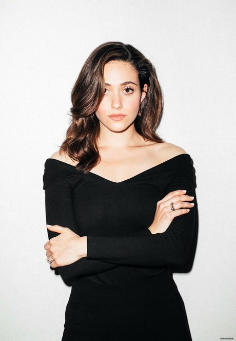 Emmy Rossum photo 49