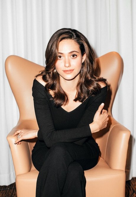 Emmy Rossum photo 79