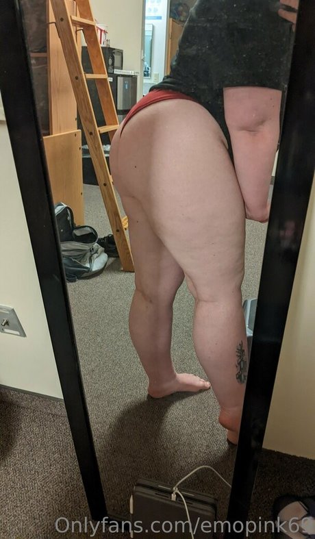 Emopink69 photo 16