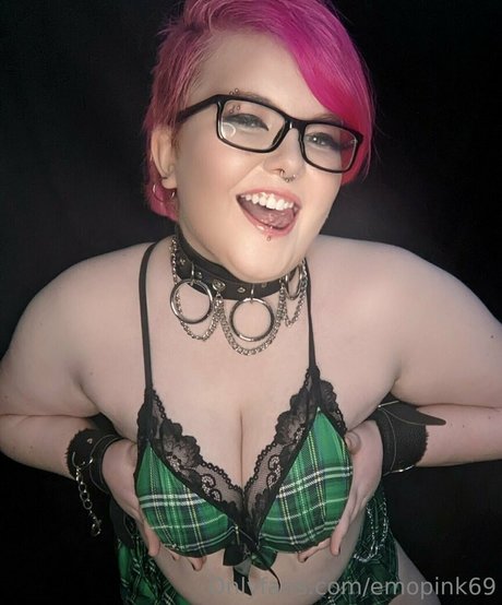 Emopink69 photo 63