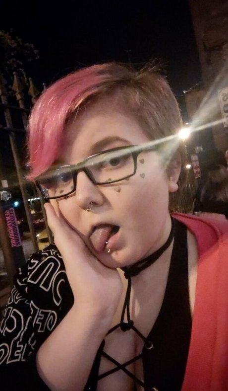 Emopink69 photo 118