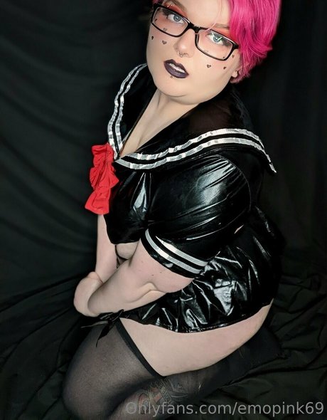 Emopink69 photo 129