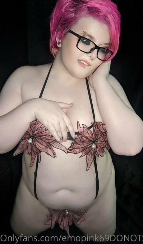 Emopink69 photo 151