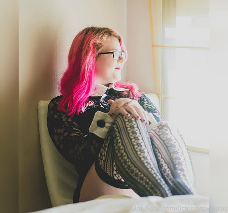 Emopink69 photo 187