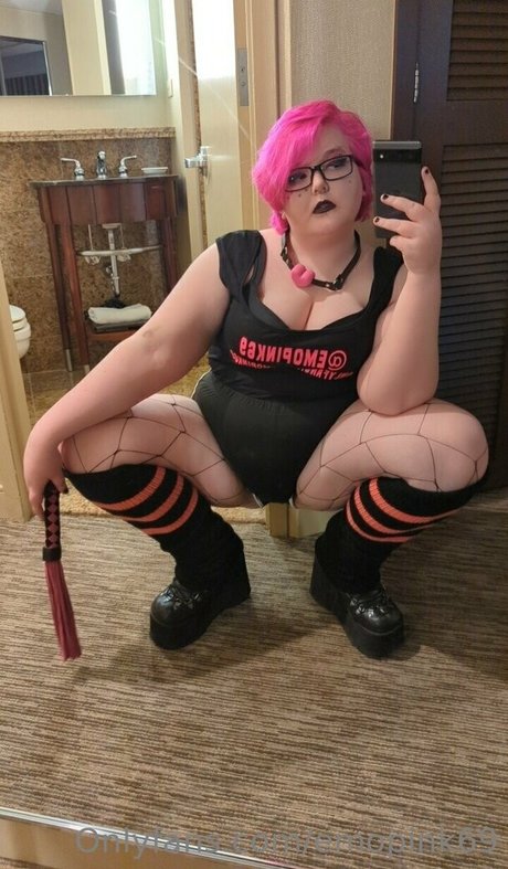 Emopink69 photo 239