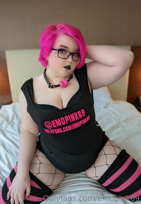 Emopink69 photo 254