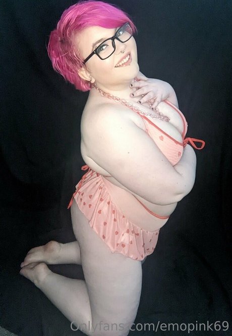 Emopink69 photo 295