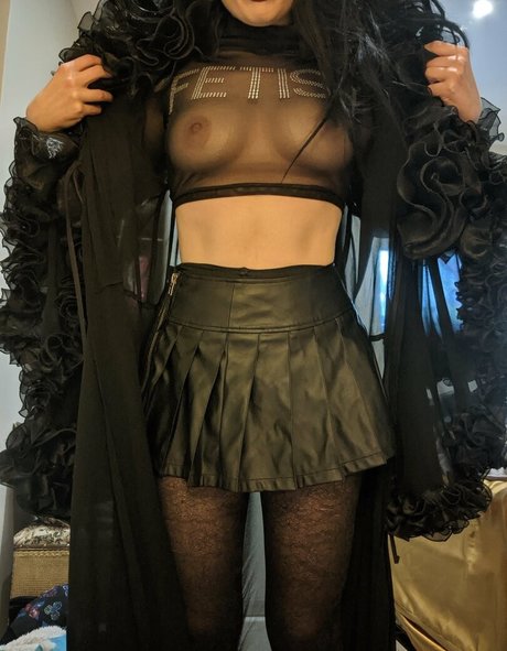 Empress Poison photo 15