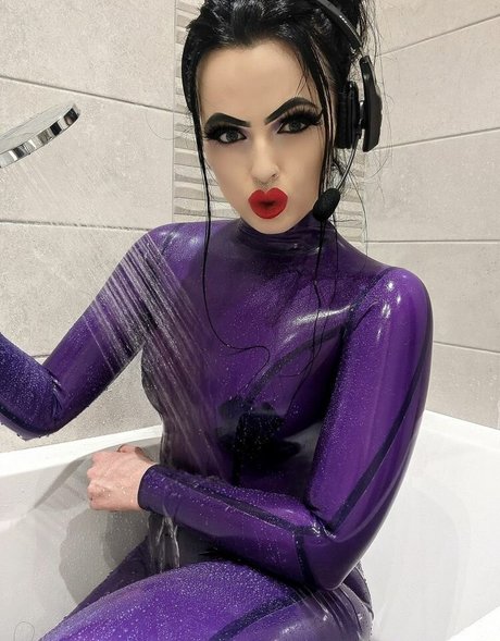 Empress Poison photo 51