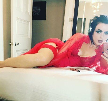 Empress Poison photo 69
