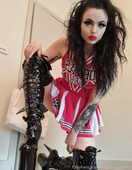 Empress Poison photo 84