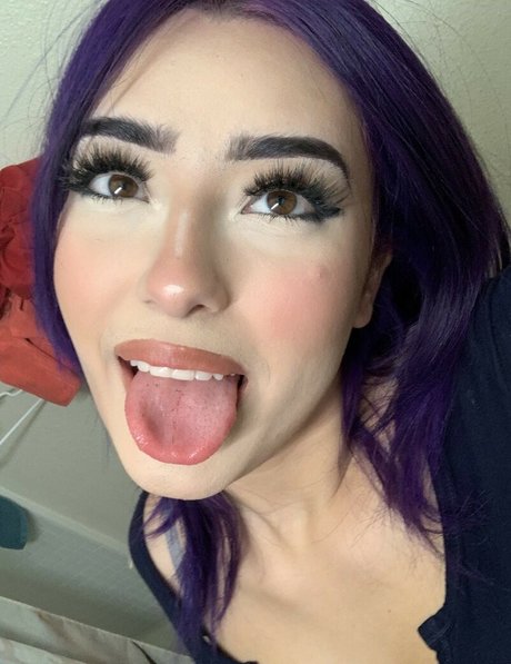 Emptycupcakee photo 5