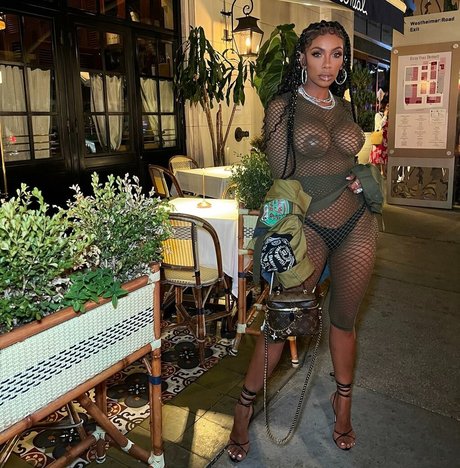 Erica Mena photo 9