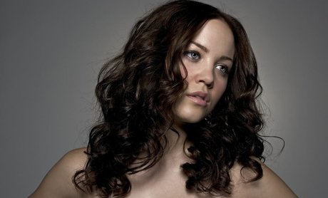 Erika Christensen photo 21