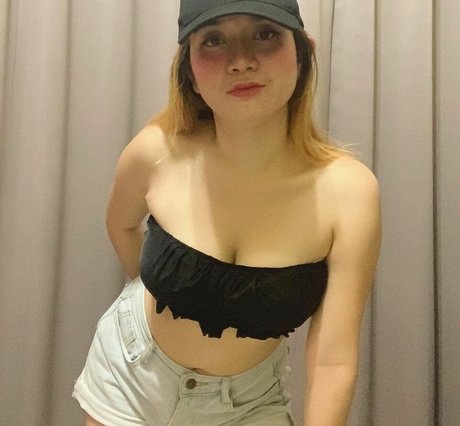 Erika Ramos photo 21