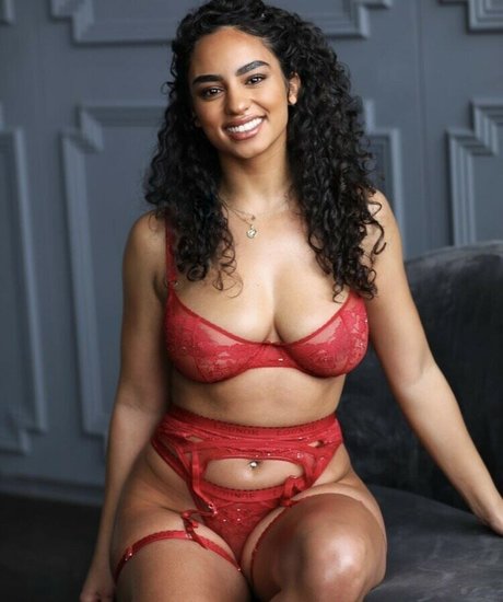 Erikahmarie photo 5