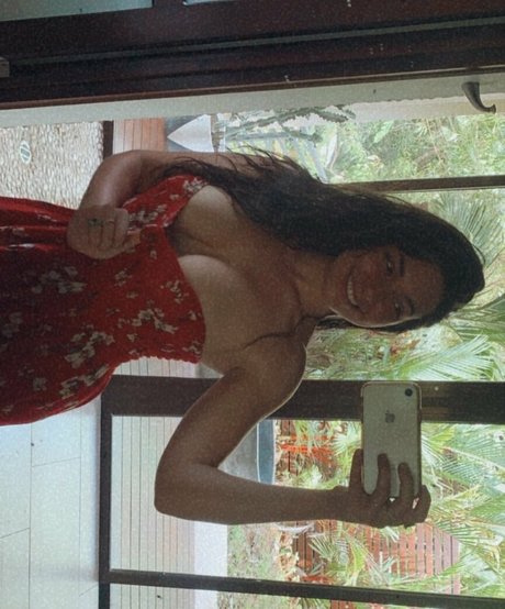 Erin Ashford photo 106