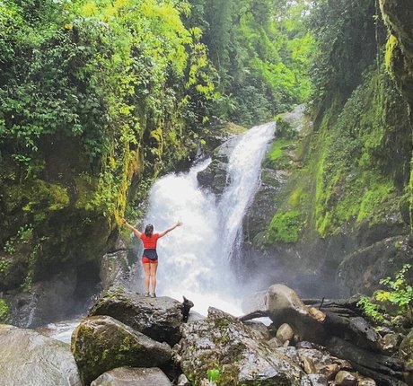 Erin Ashford photo 133