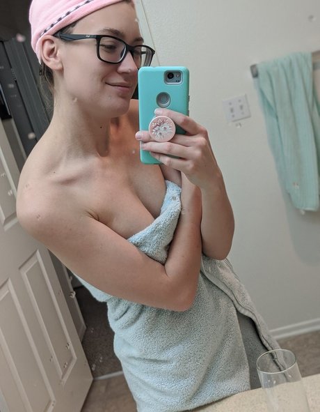 Erin Steeby photo 56