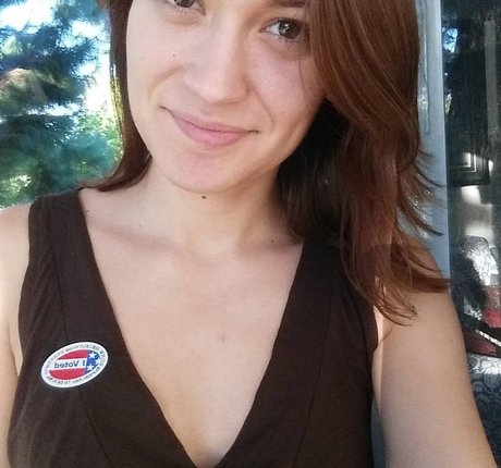 Erin Steeby photo 59