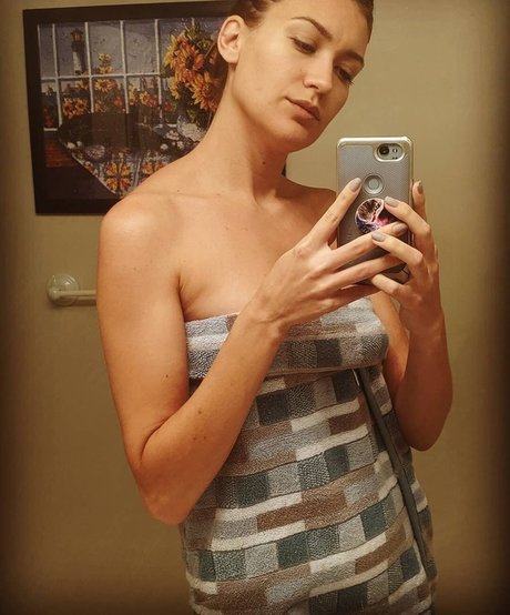 Erin Steeby photo 98