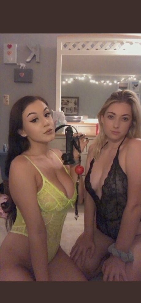 Erotiqued photo 73