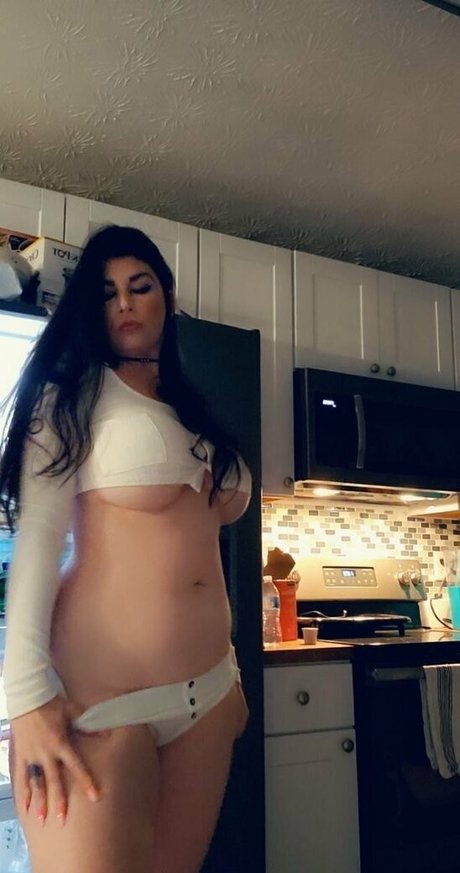 Erotiqued photo 179