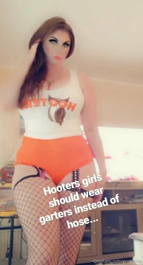 Erotiqued photo 223