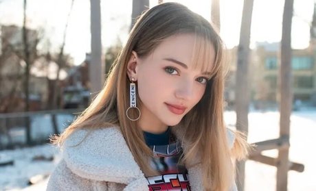 Eryn Young photo 5