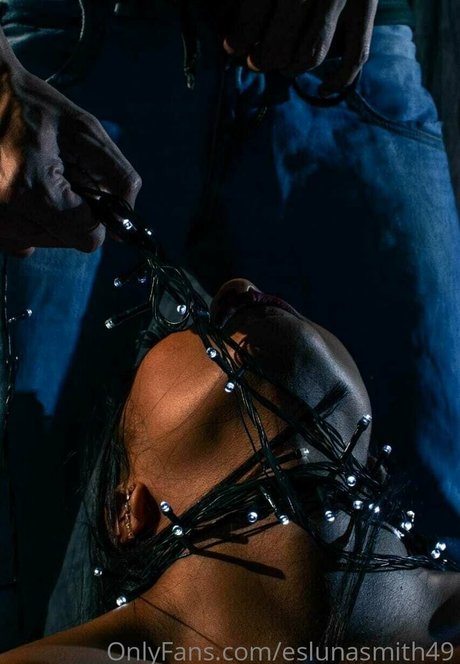 Eslunasmith49 photo 22