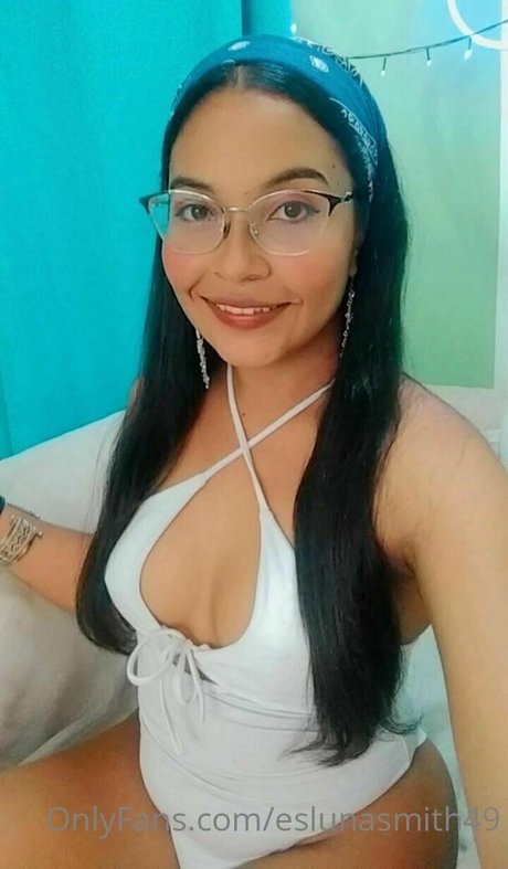 Eslunasmith49 photo 41