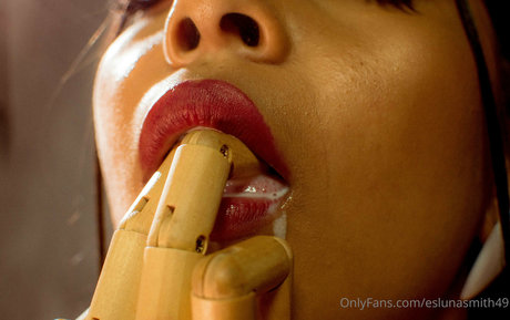 Eslunasmith49 photo 84