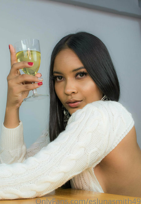 Eslunasmith49 photo 87