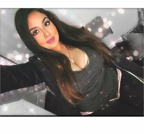 Esmeralda Quintero photo 30