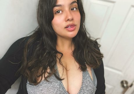 Esmeralda Quintero photo 31