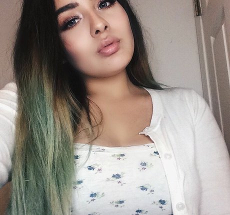 Esmeralda Quintero photo 91