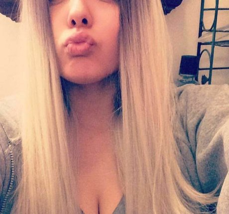 Esmeralda Quintero photo 95