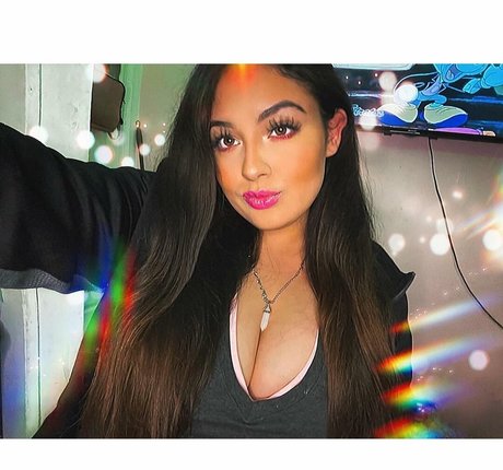 Esmeralda Quintero photo 96