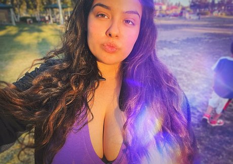 Esmeralda Quintero photo 97
